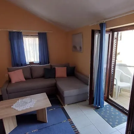 Apartman Lorenca Cres Exterior photo