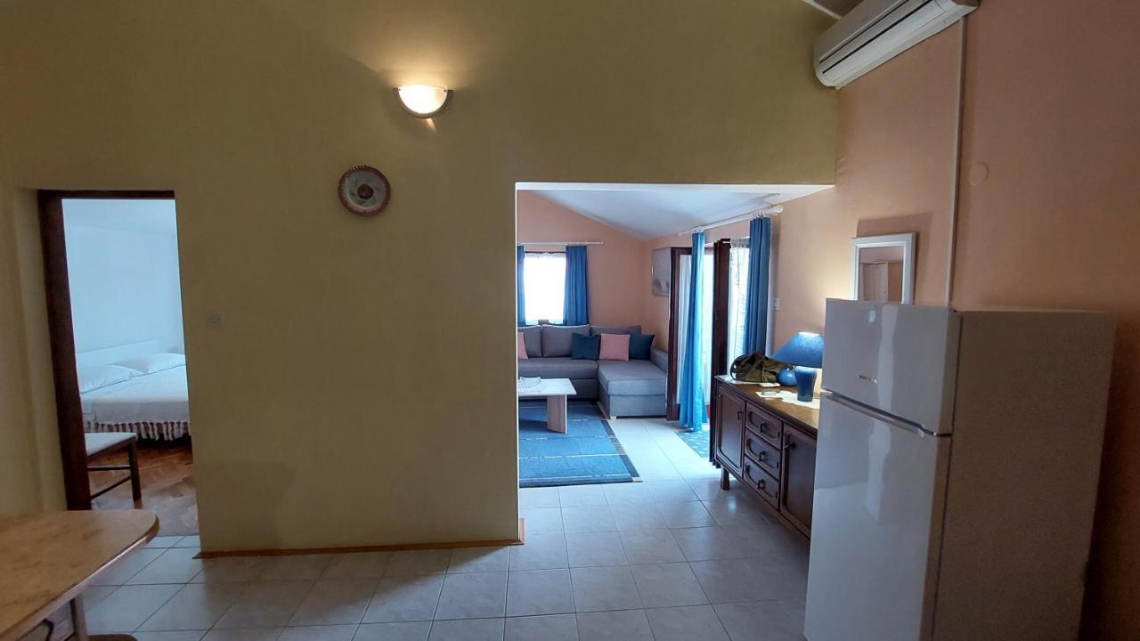 Apartment Lorenca Cres